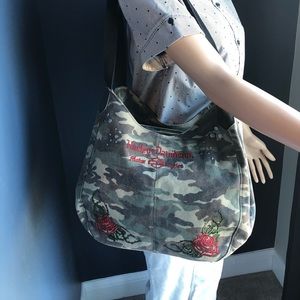 Harley Davidson Women’s Rose Embroid Camo Handbag